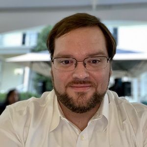 Meet your Posher, Walker